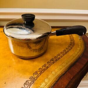 VTG Revere Ware Copper Clad Bottom  1.5 Quart Stainless Steel Sauce Pan Lid USA